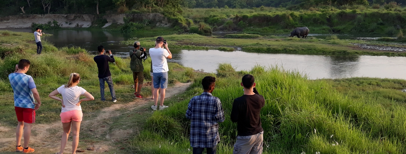 Chitwan wildlife tour