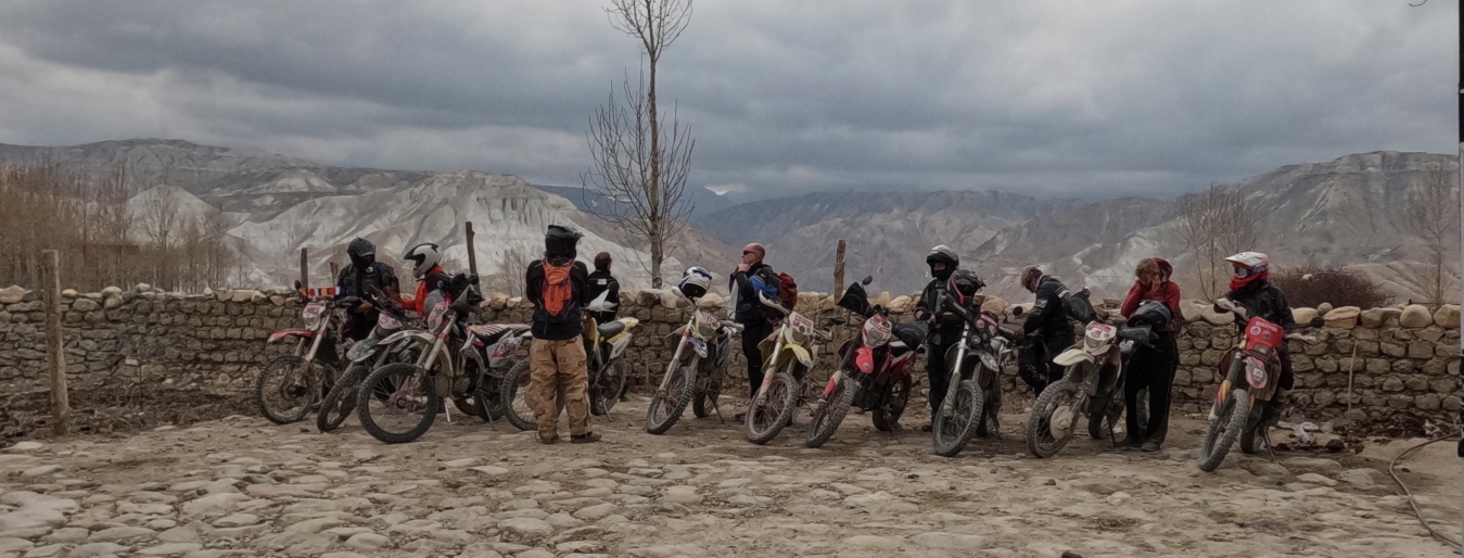 Lower Mustang Motorbike Tour